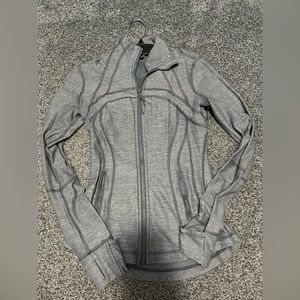 FLASH SALE Lululemon define jacket size 4